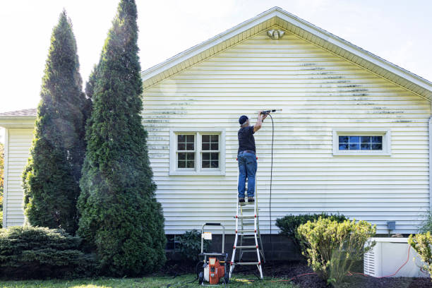 Best Deck Cleaning Services  in Sultan, WA